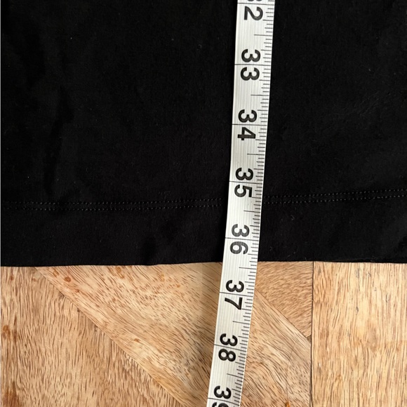 Theory Black Sheath Body Con Dress With Short Sleeves And Leather Details - Picture 5 of 9